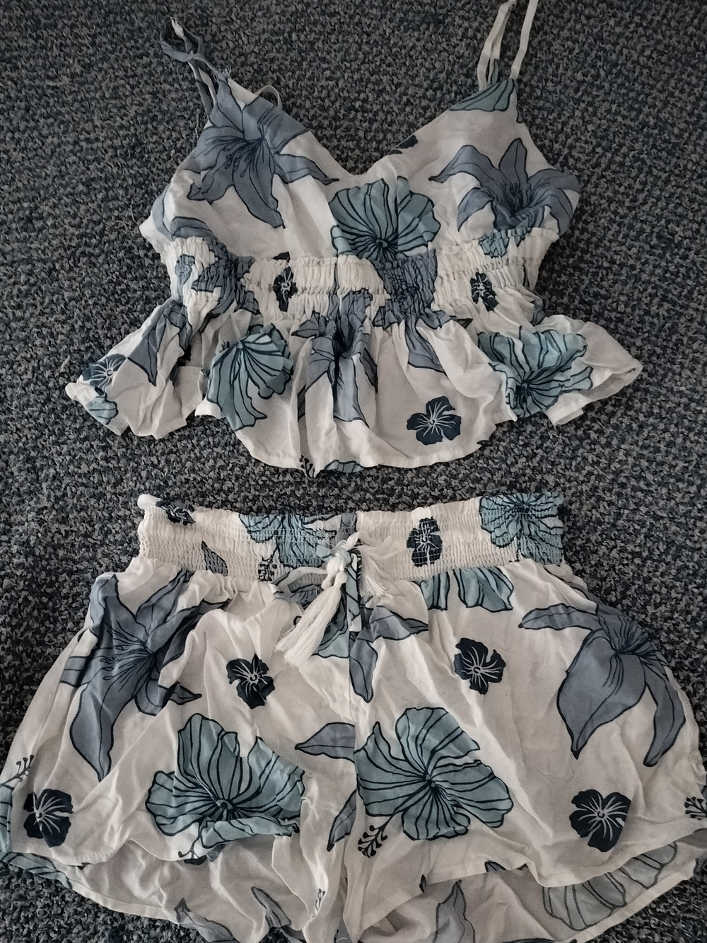 Ocean Drive Hibiscus Floral Rayon Crop Top & Matching Drawstring Shorts- M/L